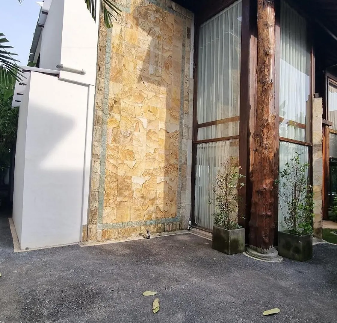 2 Minutes Walk to the Beach 3BR Beach Villa Canggu